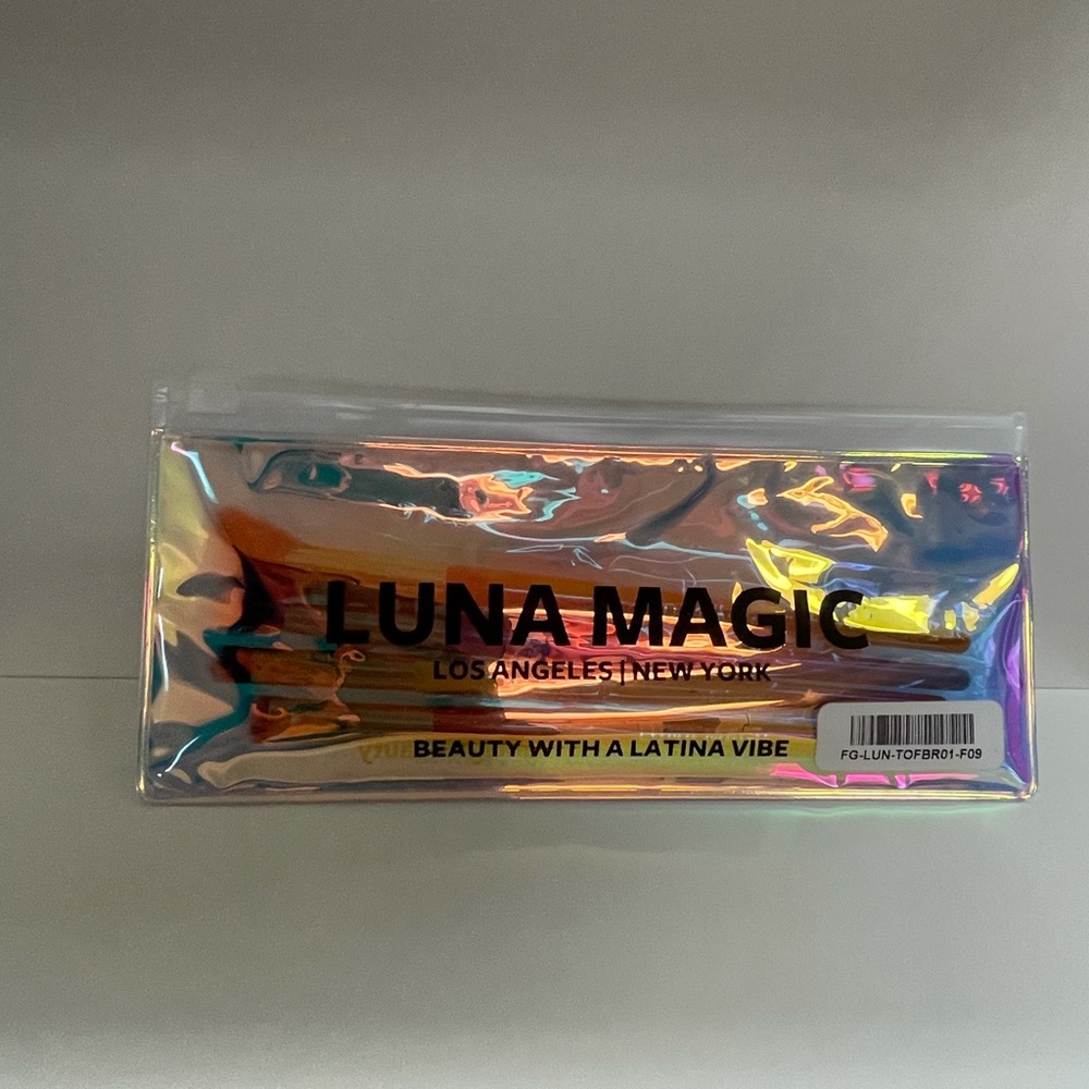 Makeup brush set (new)